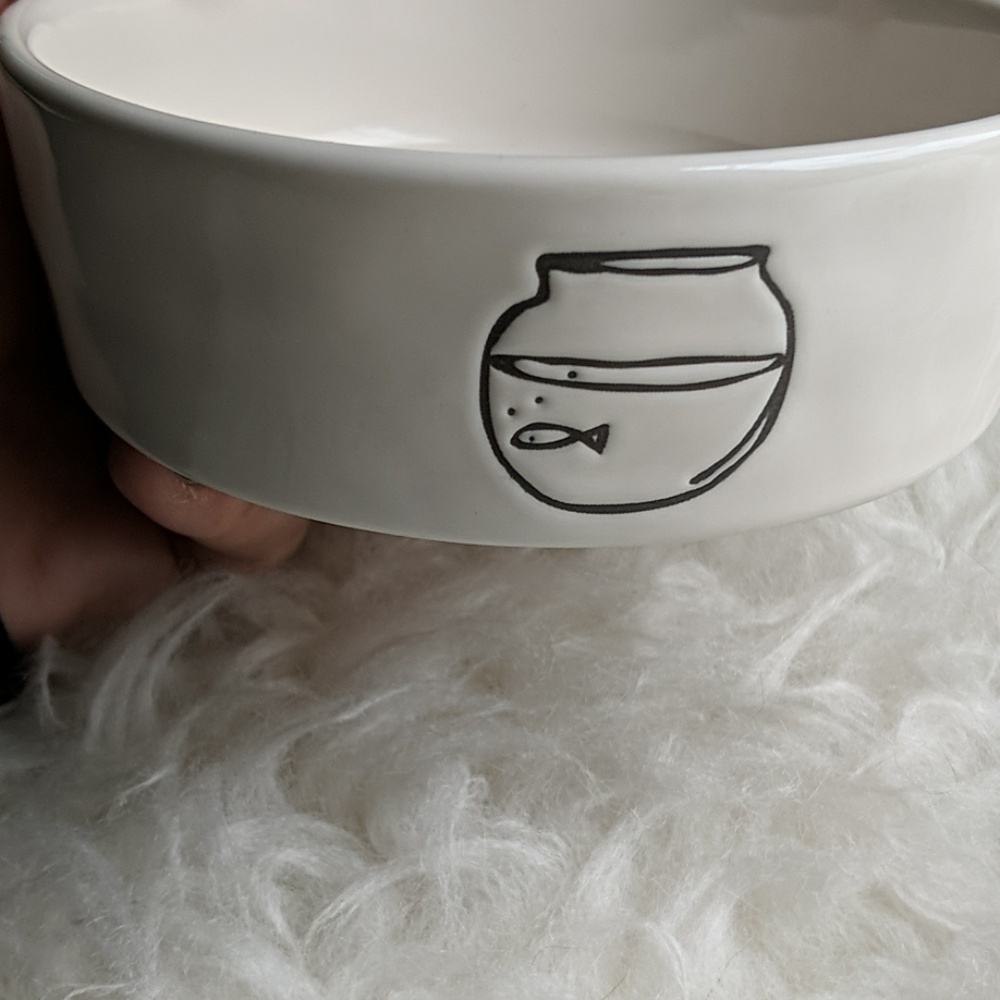 Rae Dunn cat food water bowl fish